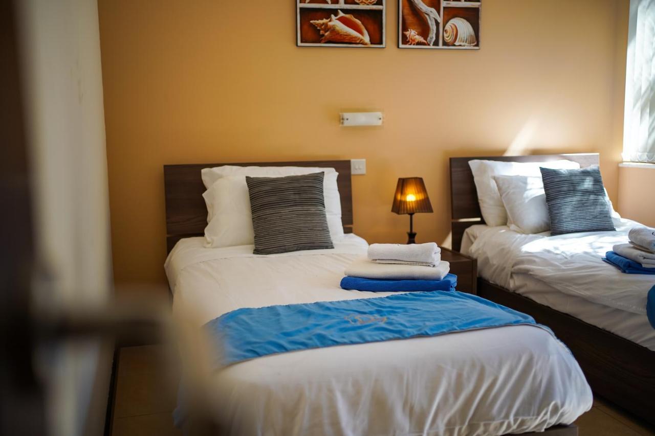 Getawaynpetto Private Duplex Maisonette With Jacuzzi Hot Tub Mgarr Kültér fotó