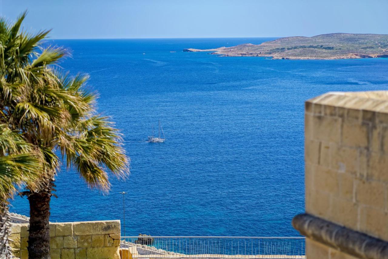 Getawaynpetto Private Duplex Maisonette With Jacuzzi Hot Tub Mgarr Kültér fotó