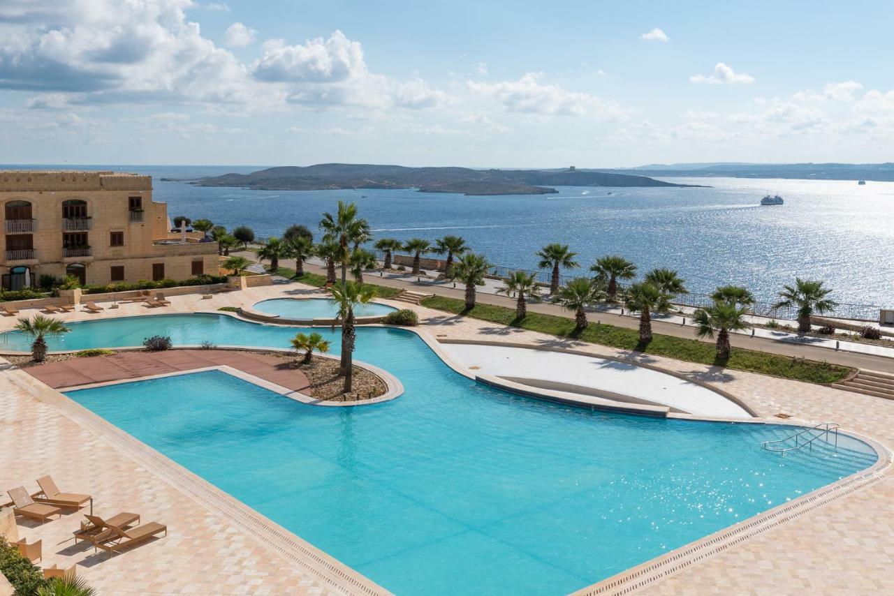 Getawaynpetto Private Duplex Maisonette With Jacuzzi Hot Tub Mgarr Kültér fotó